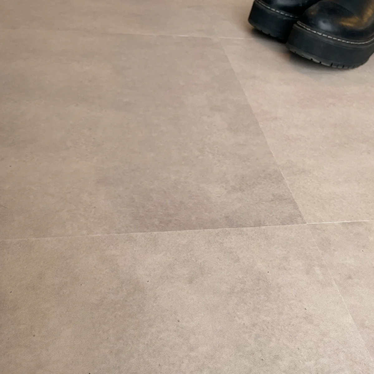 Vareprøve: Beige betong selvklebende fliser - Image 3
