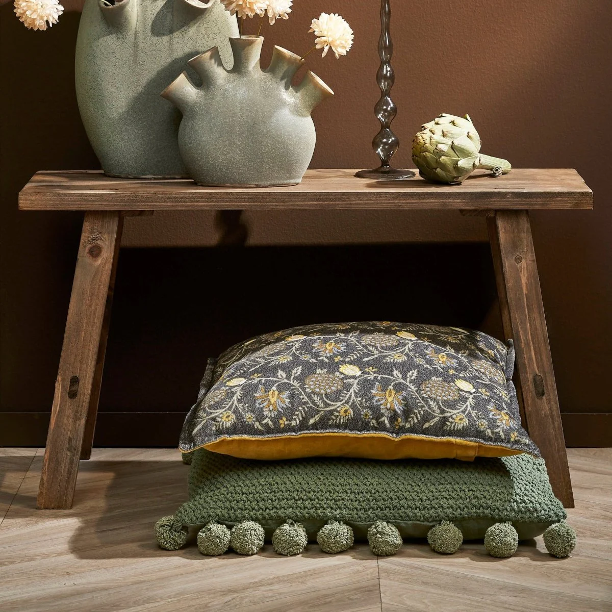 Bold benk liten i tre natur 80 cm