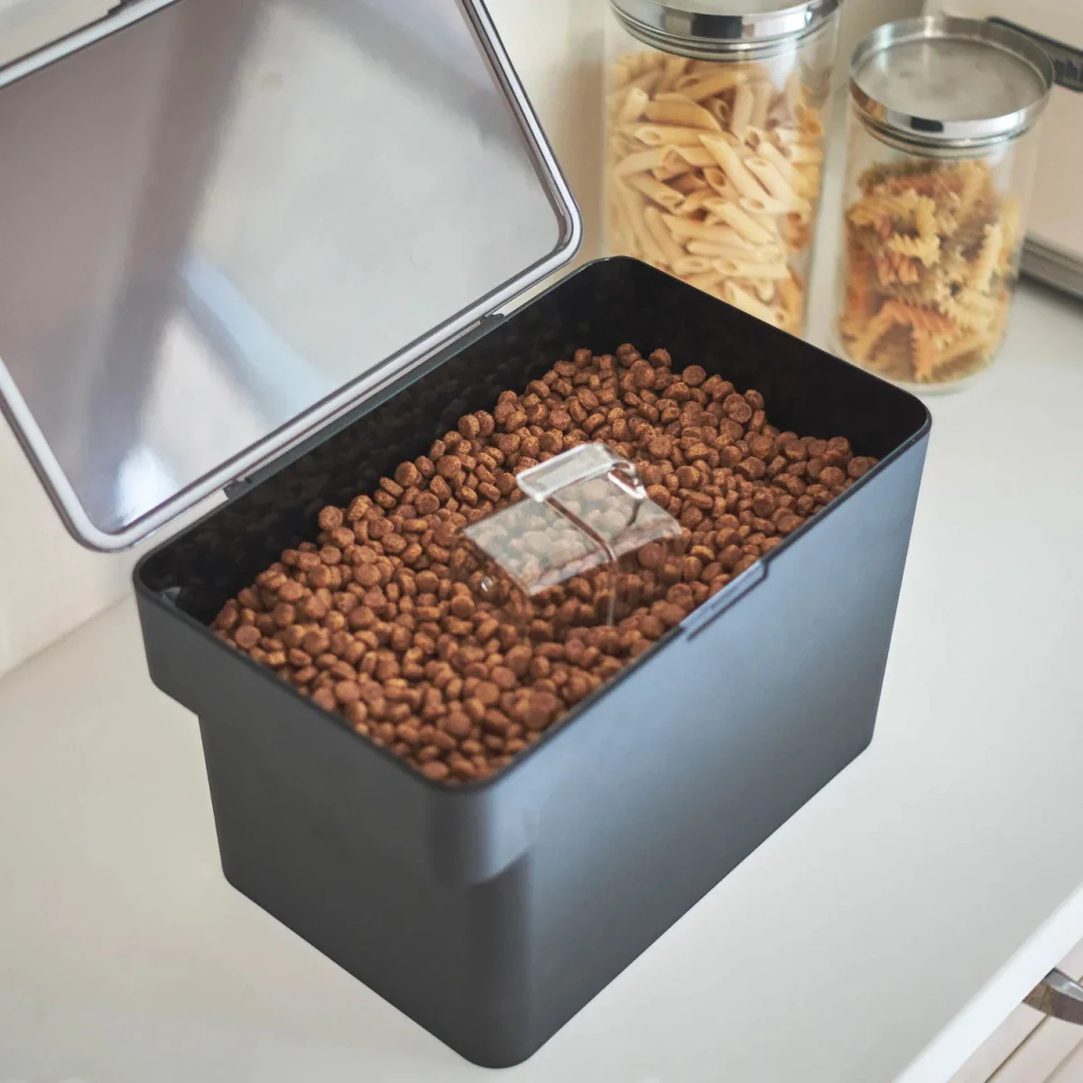 Lufttett oppbevaringsboks for dyrefôr 3,5 kg sort - Image 2