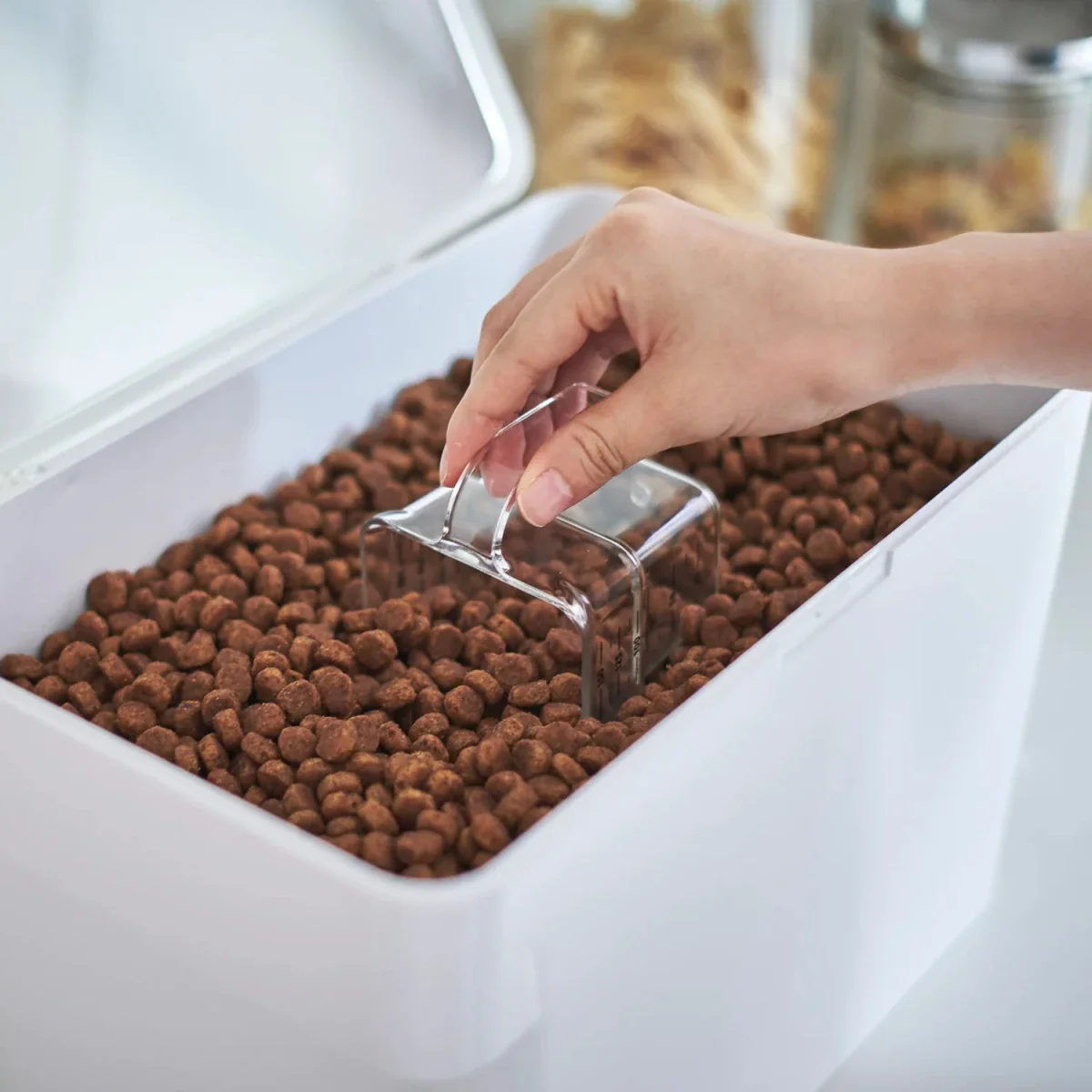 Lufttett oppbevaringsboks for dyrefôr 3,5 kg hvit - Image 2