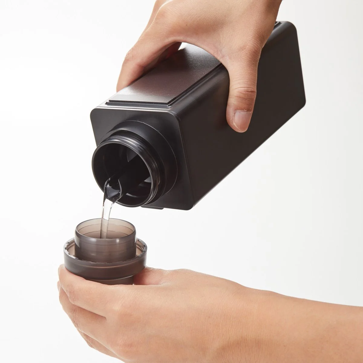 Magnetisk flaske til oppvaskmiddel sort - Image 4