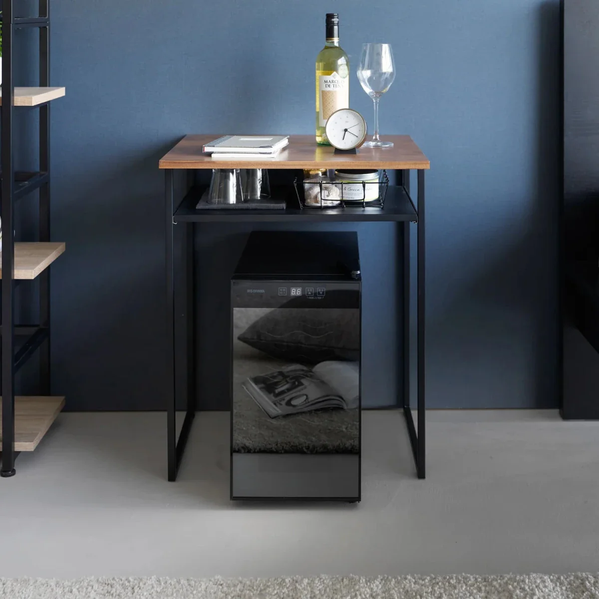 Sidebord med treplate og uttrekkbar hylle sort 53 x 45 x 66,8 cm - Image 7