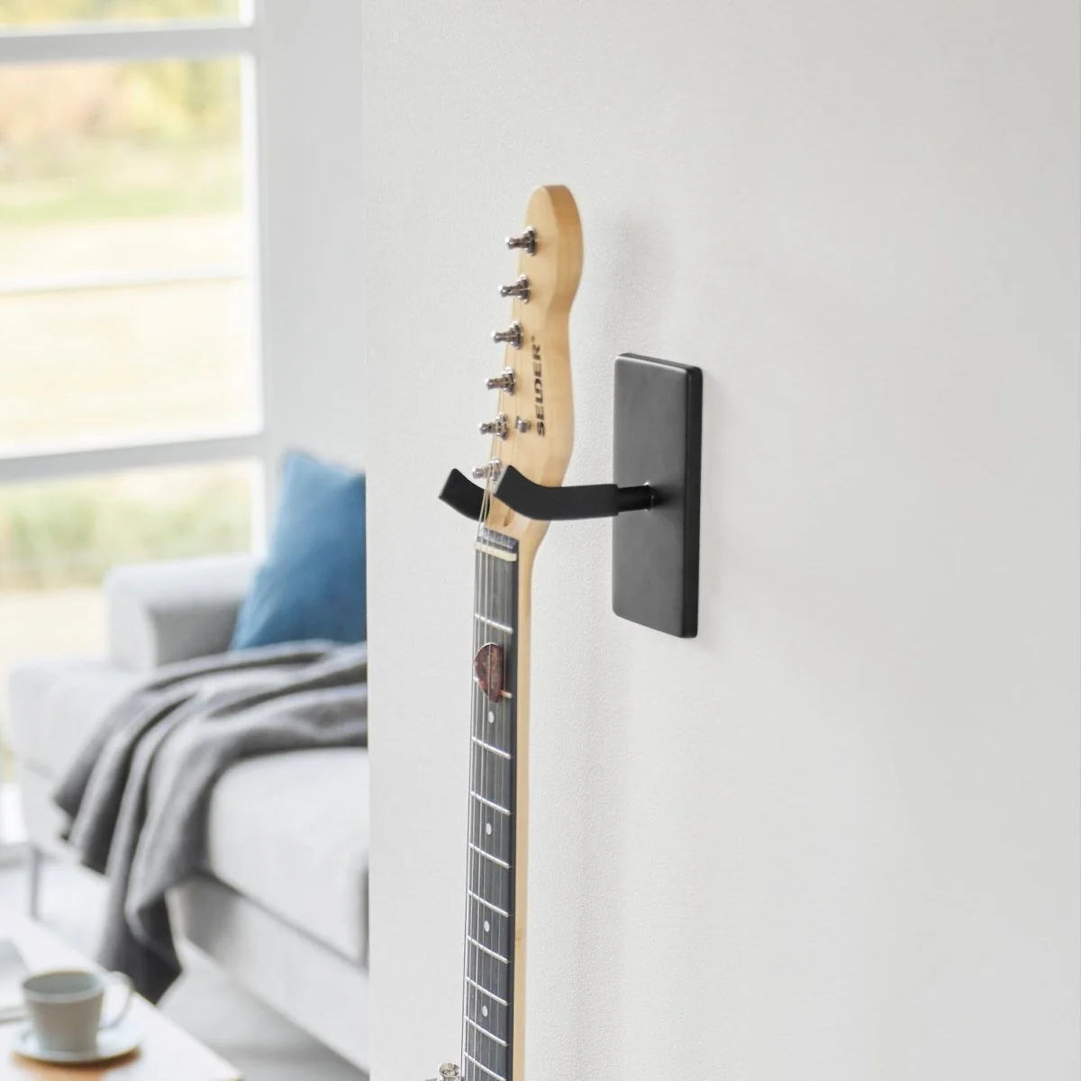 Vegghengt gitarholder sort - Image 4