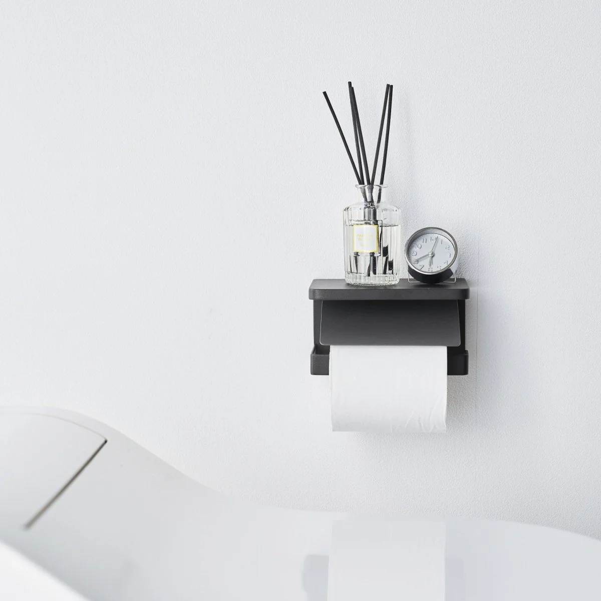 Veggmontert toalettpapirholder sort - Image 6
